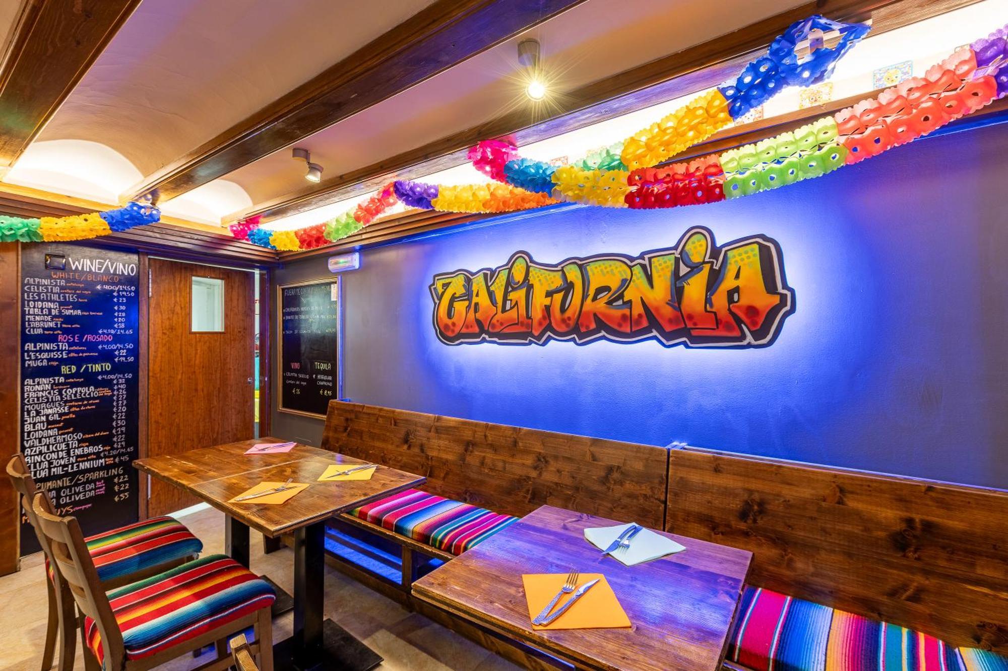 Hotel Micolau أرينسال المظهر الخارجي الصورة