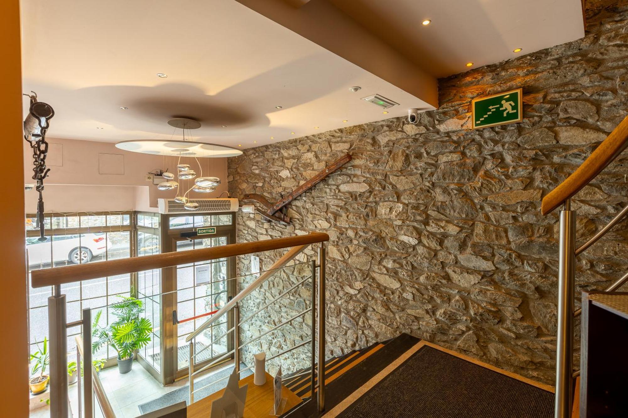 Hotel Micolau أرينسال المظهر الخارجي الصورة