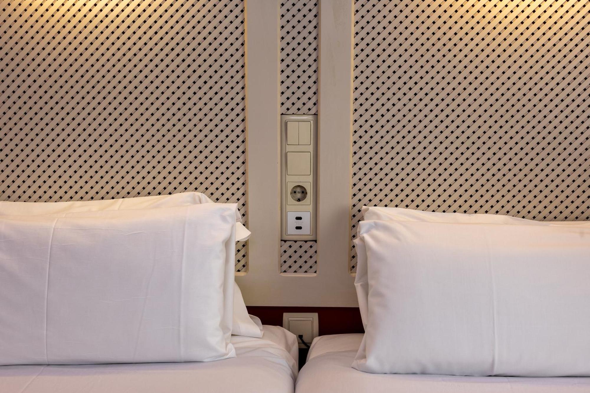 Hotel Micolau أرينسال المظهر الخارجي الصورة