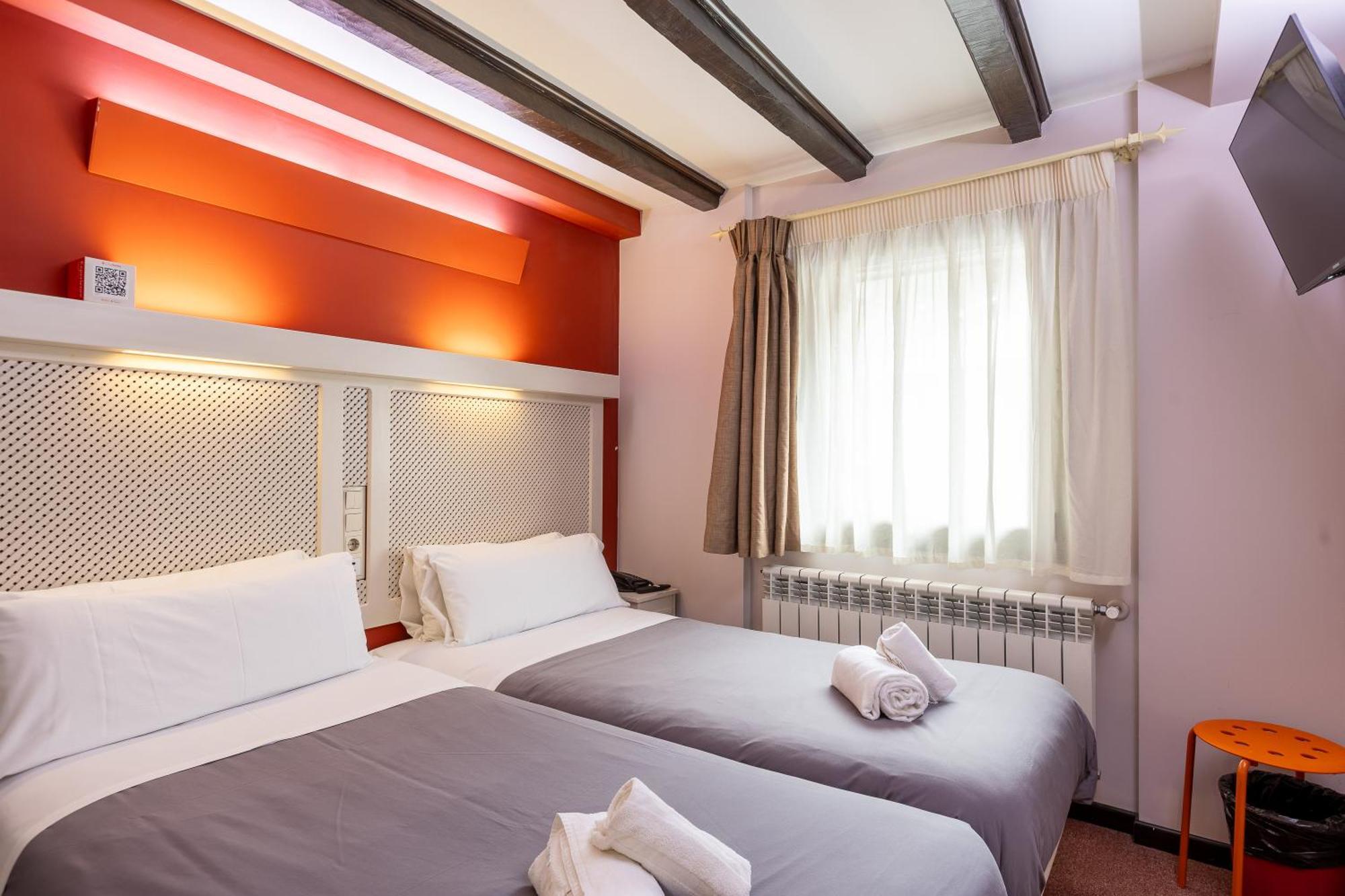 Hotel Micolau أرينسال المظهر الخارجي الصورة