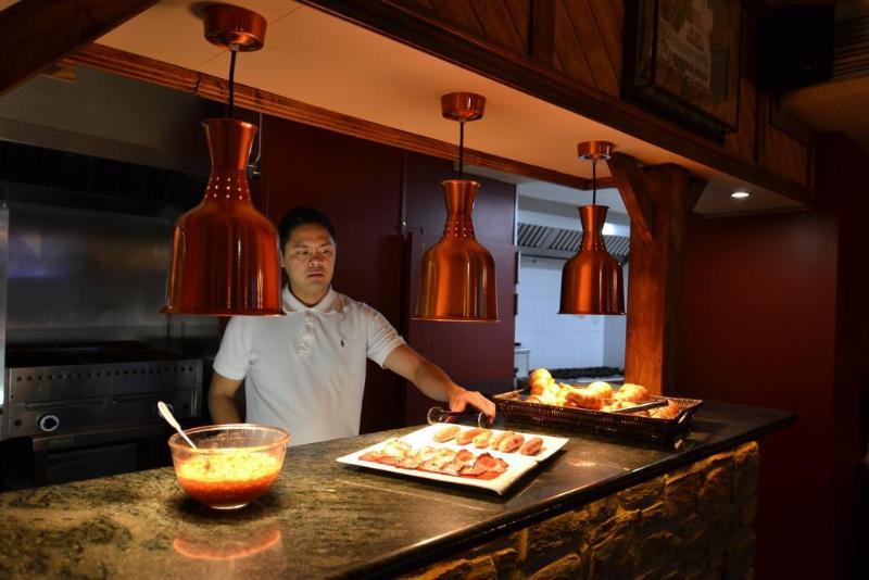 Hotel Micolau أرينسال المظهر الخارجي الصورة